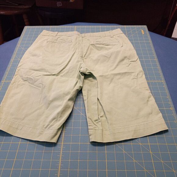 New York & Company, Manhattan Chino shorts - Picture 2 of 6